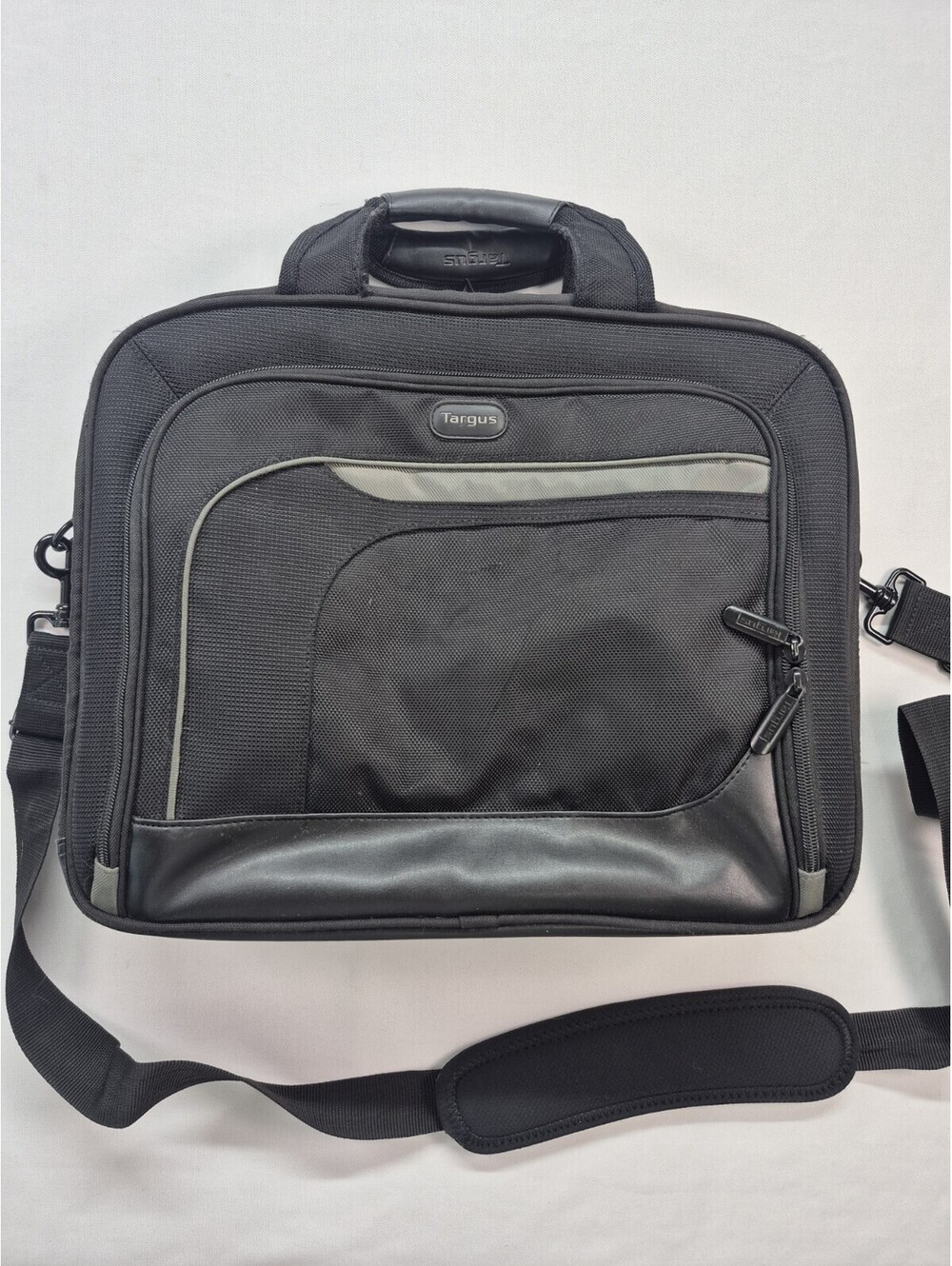 Targus - Zip-Through Mobile Elite Laptop Case Black/Grey